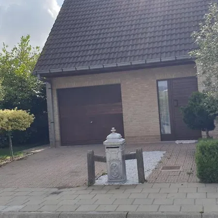 Rum i privatbostad Prive Kamer Met Eigen Douche En Lavabo